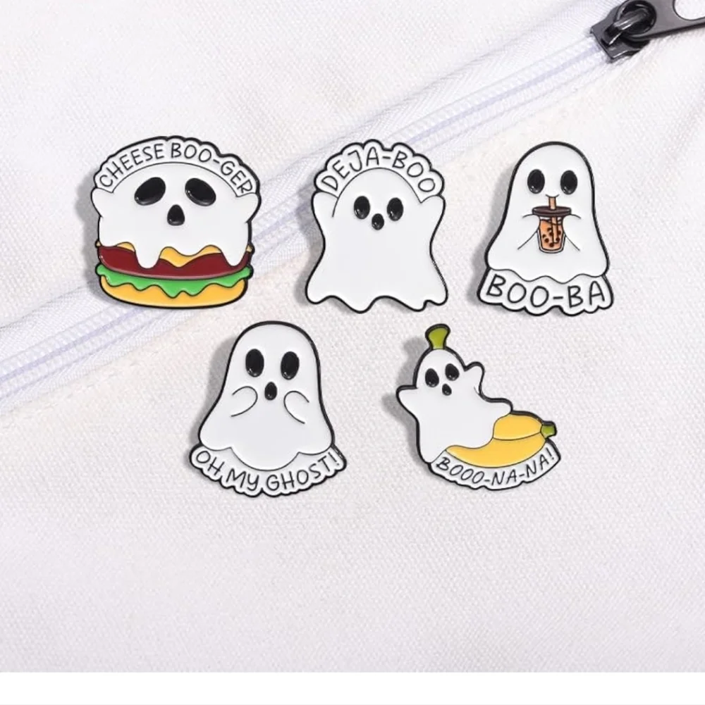 Cute White Ghost Enamel Pins – Halloween Party Set